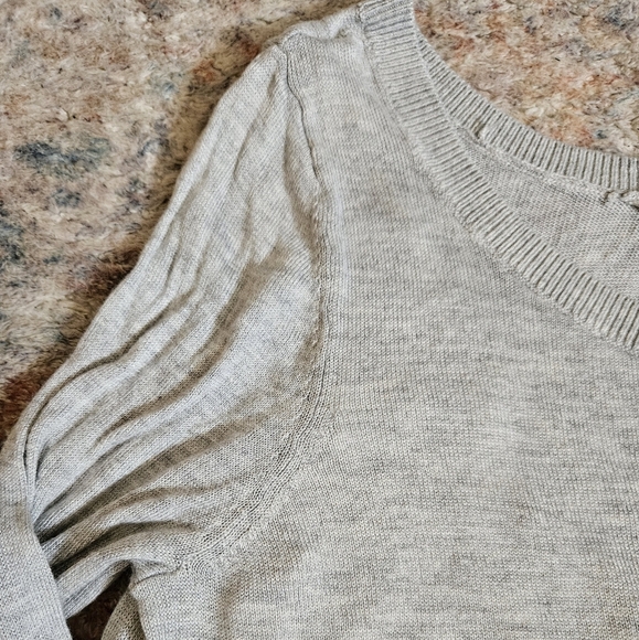 Express Light Gray Long Sleeve Top with white under layer. Open back. Size M - Picture 3 of 7